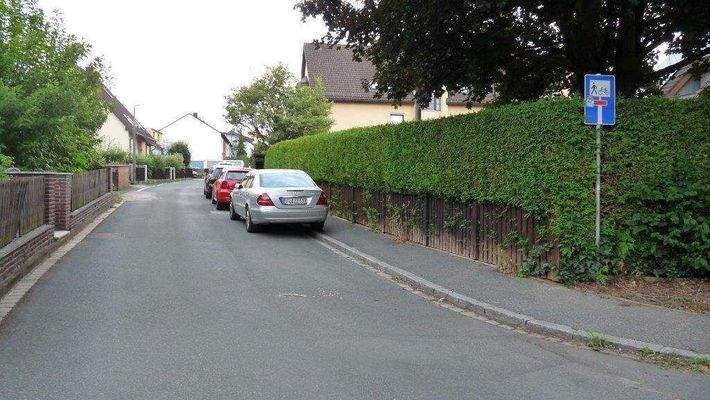 Zufahrt zur Wohnanlage.jpg