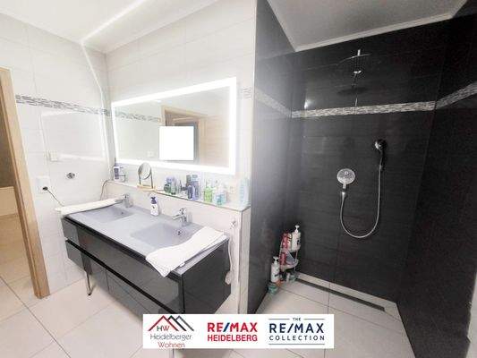 Badezimmer OG Haus 2