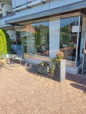 Friseursalon aussen.jpg