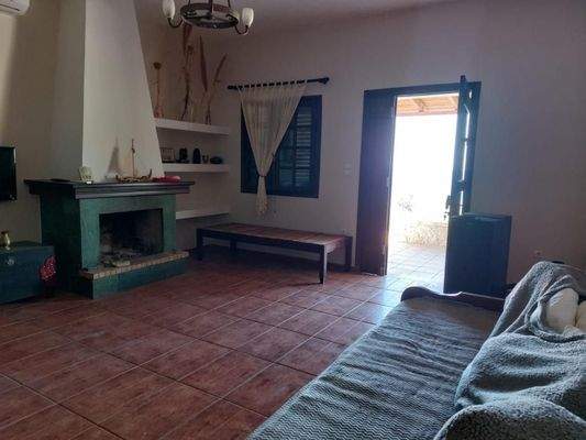 Kreta, Mochlos: Charmantes Haus mit Meerblick und Garten mit Olivenbäumen zu verkaufen