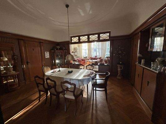 Wohnzimmer Erdgeschoss (KI-generiertes Foto)