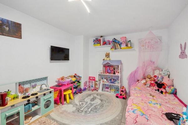 Kinderzimmer EG