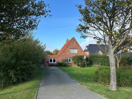 Straßenansicht Kirchenstraße