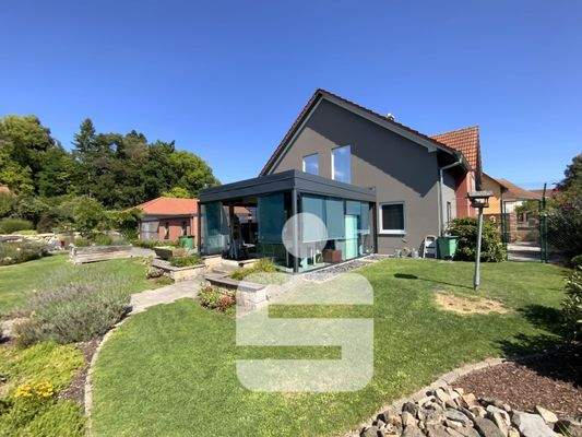 Haus mit Wintergarten