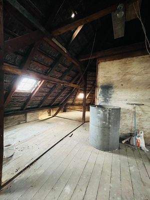 Dachboden nicht ausgebaut