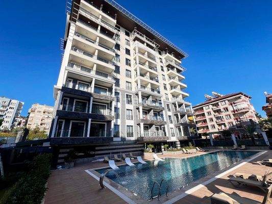Chic Design Flat in a Complex with Extensive Facilities in Alanya