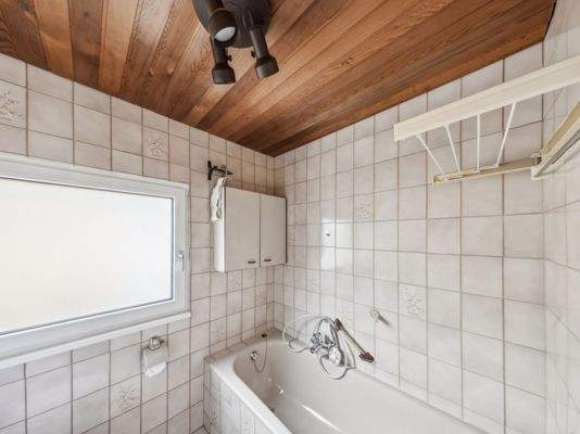 Bäder im OG und EG_2