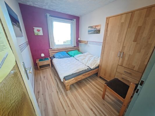 Schlafzimmer1 2.jpg