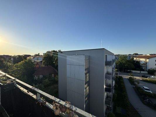 • Toller Blick vom Balkon • 