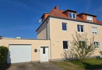 Hausansicht Straßenseite 1