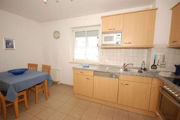 2-Zimmer-Ferienwohnung-RM3-007-kue1