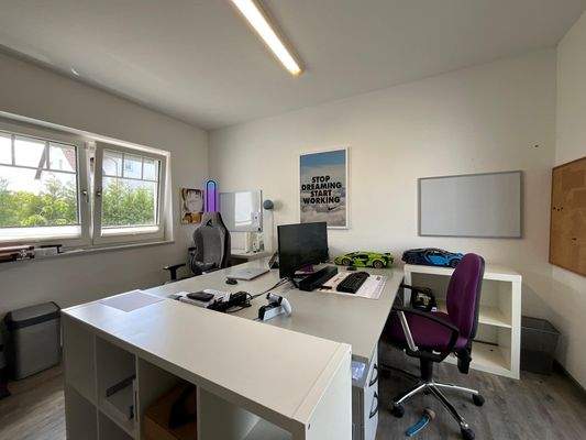 Büro - Erdgeschoss