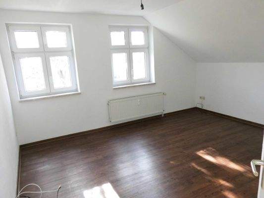 Musterbild Wohnraum DG