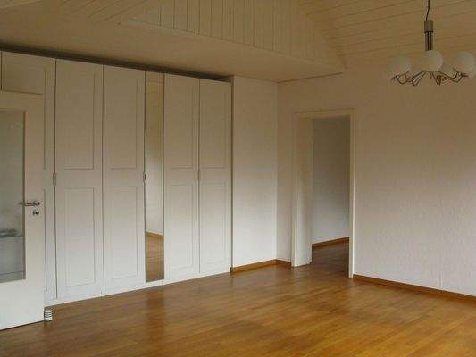 Schrank Wohnraum