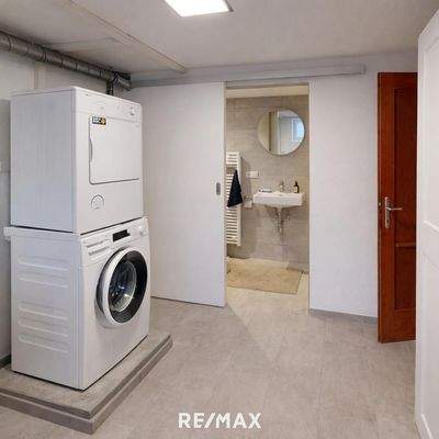 Landeck - Haus UG - Waschraum