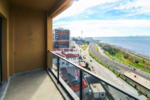 Lake-View Properties Near the Coastline in Küçükçekmece İstanbul