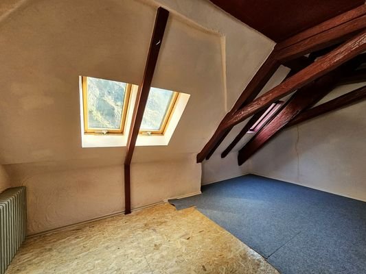 1. DG: Schlafzimmer 1