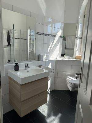 LG Whg GO Bad. rechts