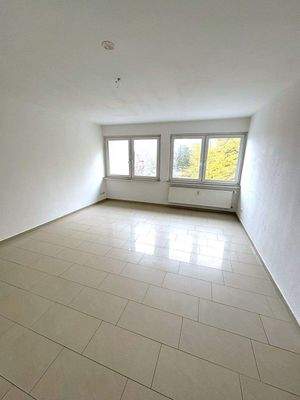 Wohn- und Schlafzimmer