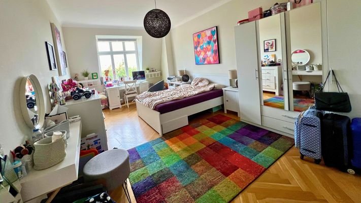 Schlafzimmer 2