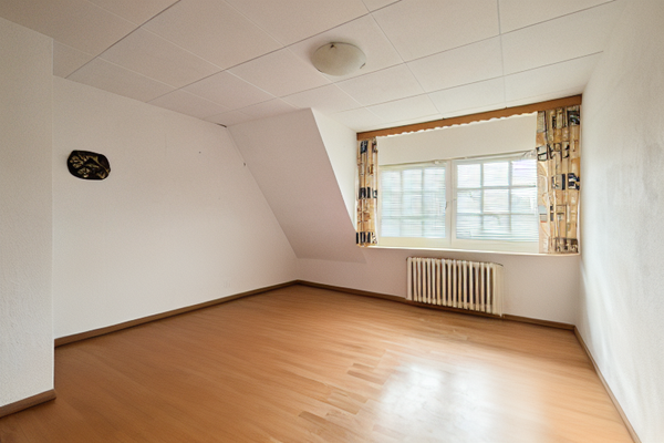 Schlafzimmer - virtuell aufgeräumt -  Lütt Immobilien - Sasel