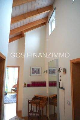 Flur im Obergeschoß mit Oberlichtern