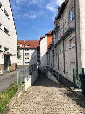 Einfahrt zur Tiefgarage