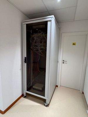 Innenansicht5, Flur und Stellplatz Serverschrank