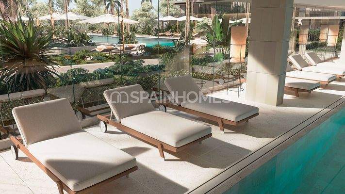 Flats with Elegant Design and Premium Amenities in Estepona
