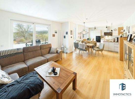 Wohnzimmer - Blick zur Küche