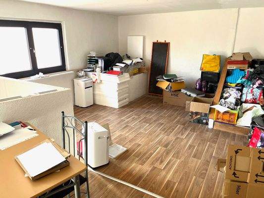 Wohnzimmer Haupt-WE OG.jpeg