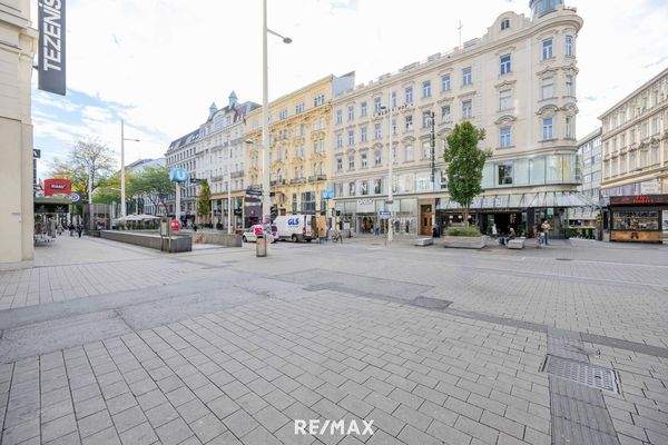Mariahilfer Straße direkt ums Eck