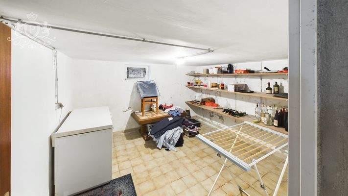 CAM01984G0-PR0439-STILL010