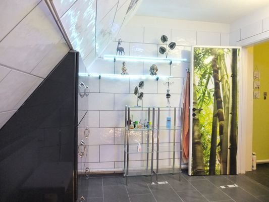 Badezimmer 003.JPG
