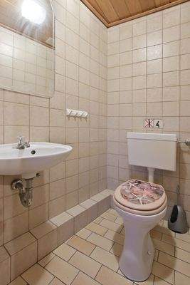 Toilette Wohnung 3