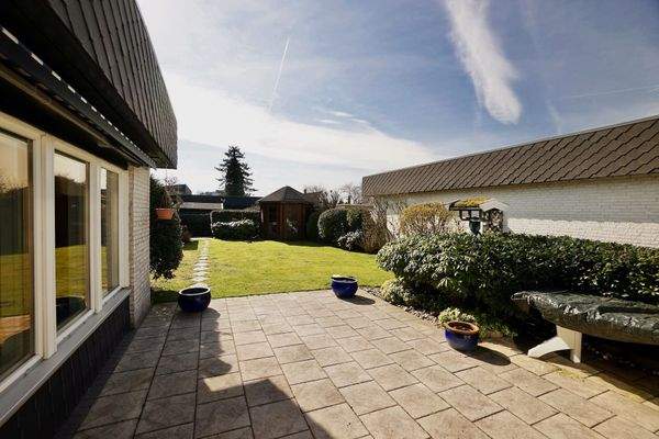 Südterrasse / Garten