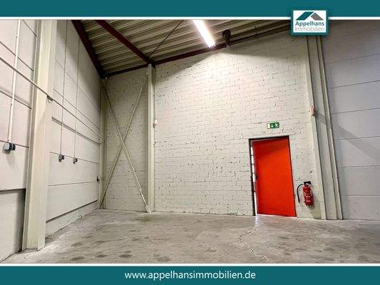 Hallenbereich hinten