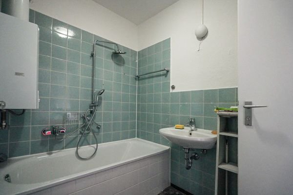 Badezimmer Ansicht 2