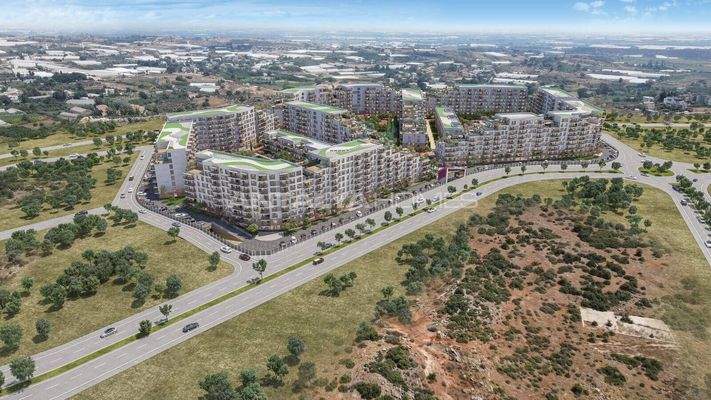 Investment Flats in a Comprehensive Project in Antalya Altintas