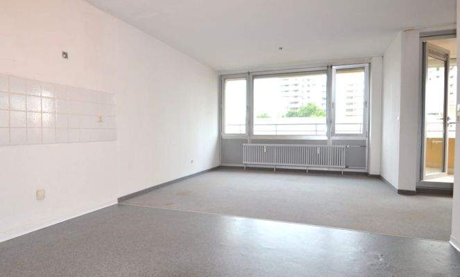 Esszimmer und Küche