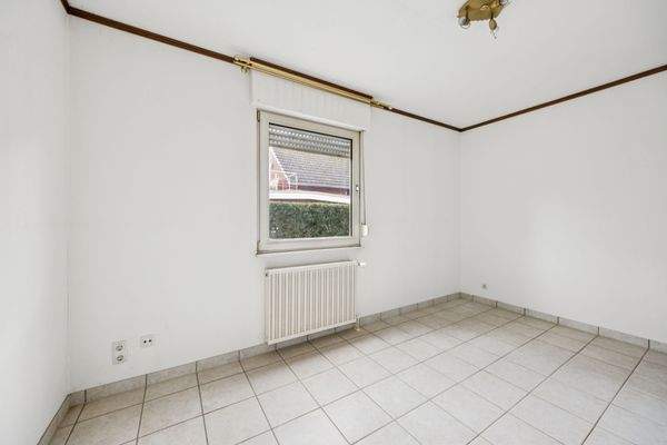 Schlafzimmer 2 / Büro