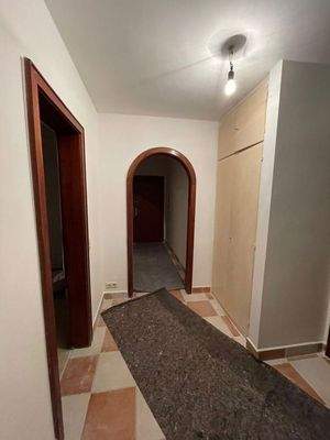 EG RECHTS 3 Zimmer  Flur