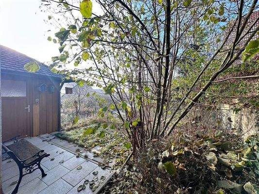 kleiner Gartenbereich