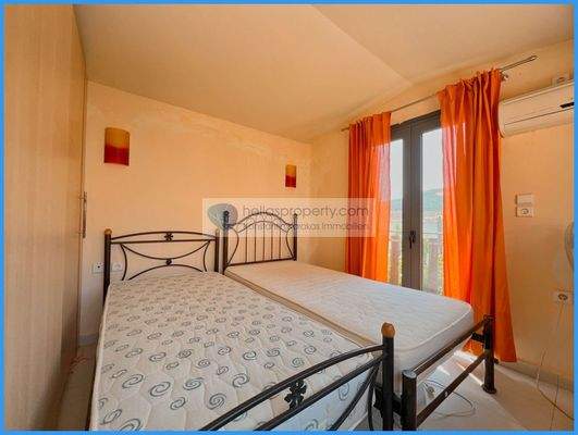 50db726de3a24252a0530f67a50029fd-original