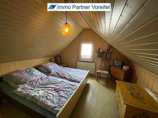 Schlafzimmer DG