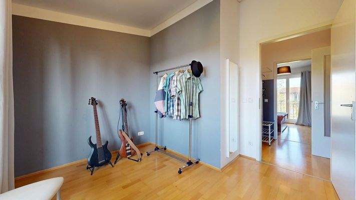 Kinder- oder Ankleidezimmer  