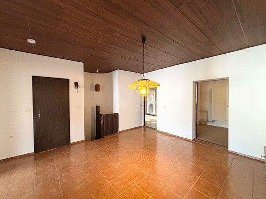 Wohnen Abgang in Keller