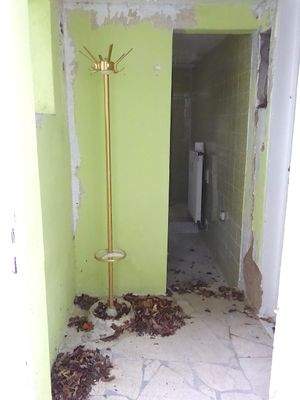 Eingangsbereich Wohnung vorne