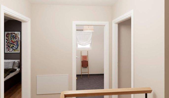 Heller und freundlicher Flur im Dachgeschoss