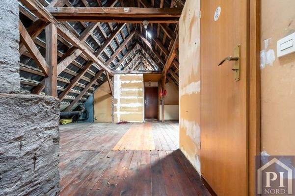 Ausbaureserve im Dachboden